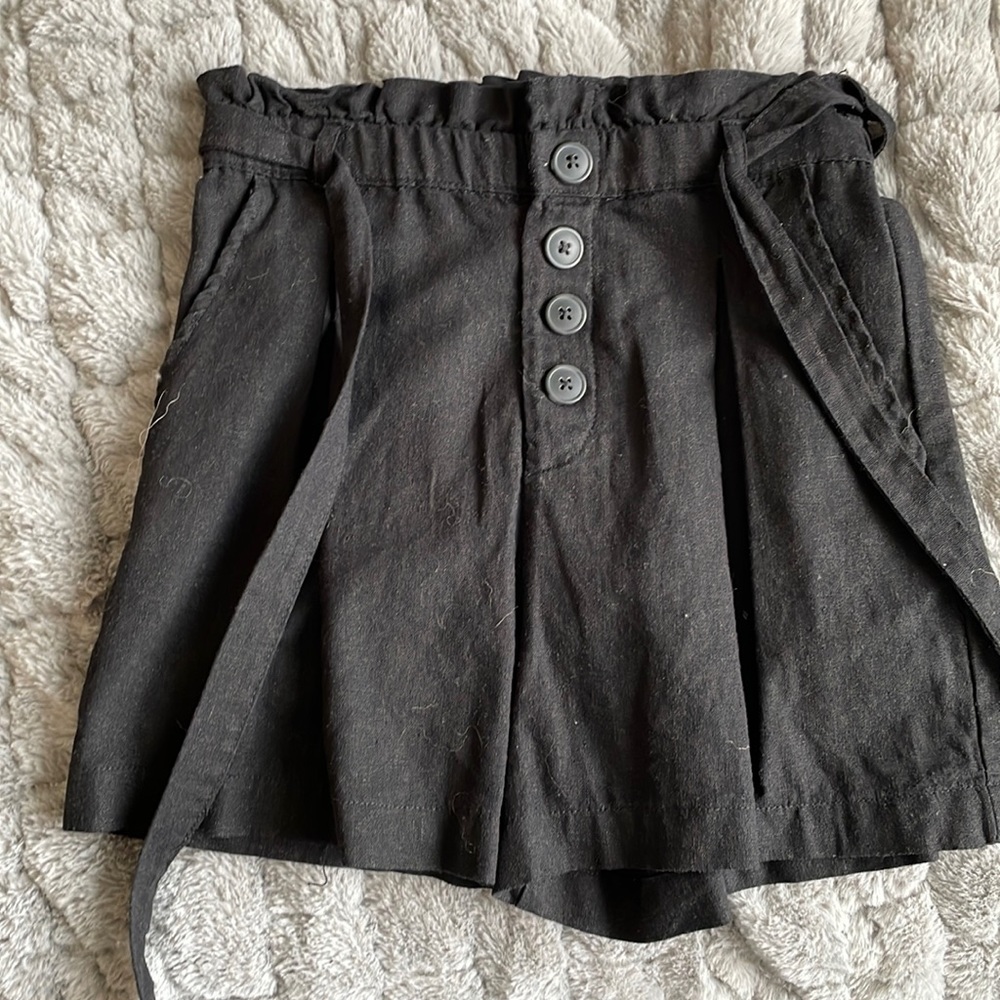 womens paperbag shorts with tie and buttons
